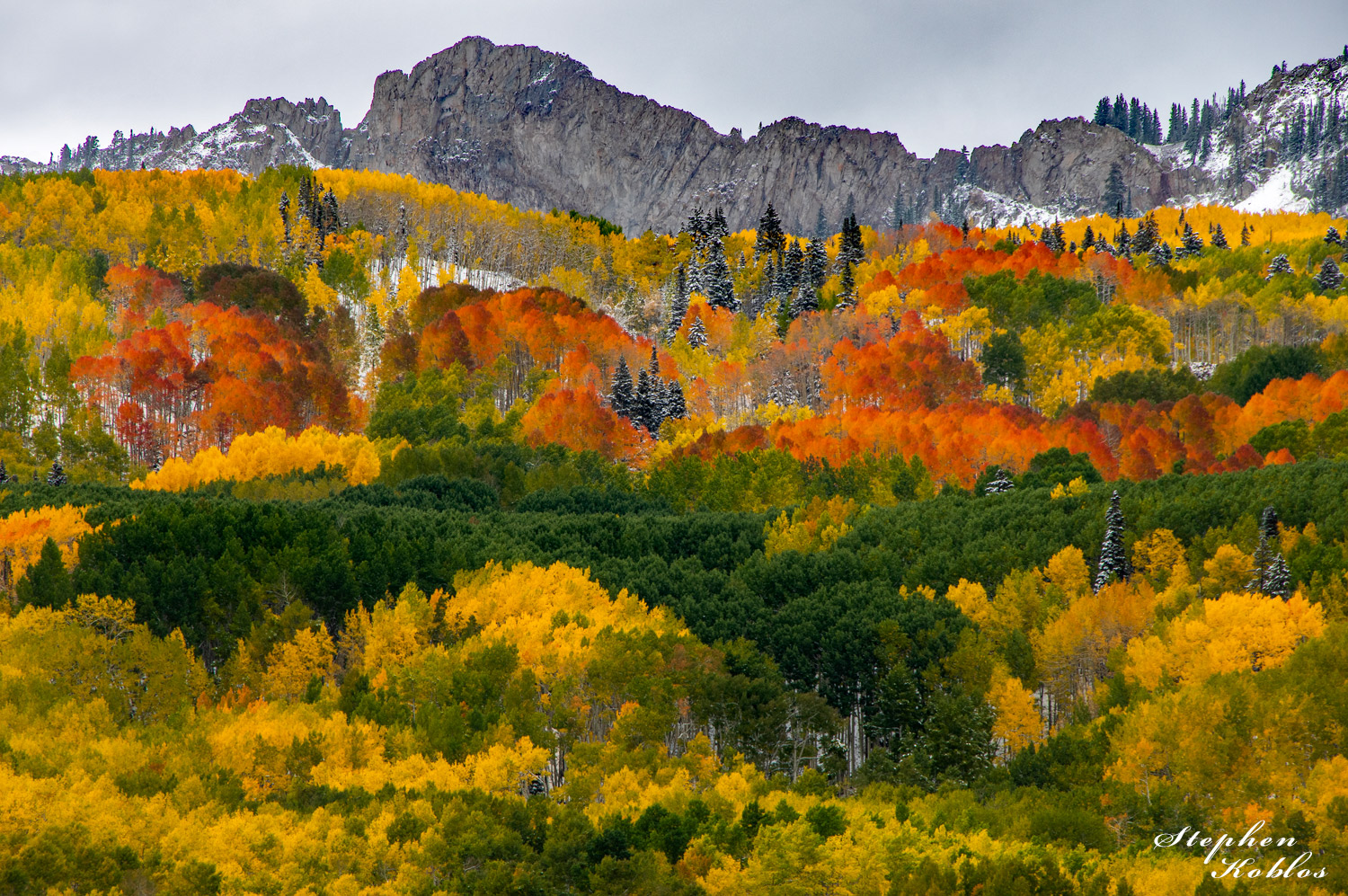 This scene shows the different colors aspens can take on.   Limited Edition of 250